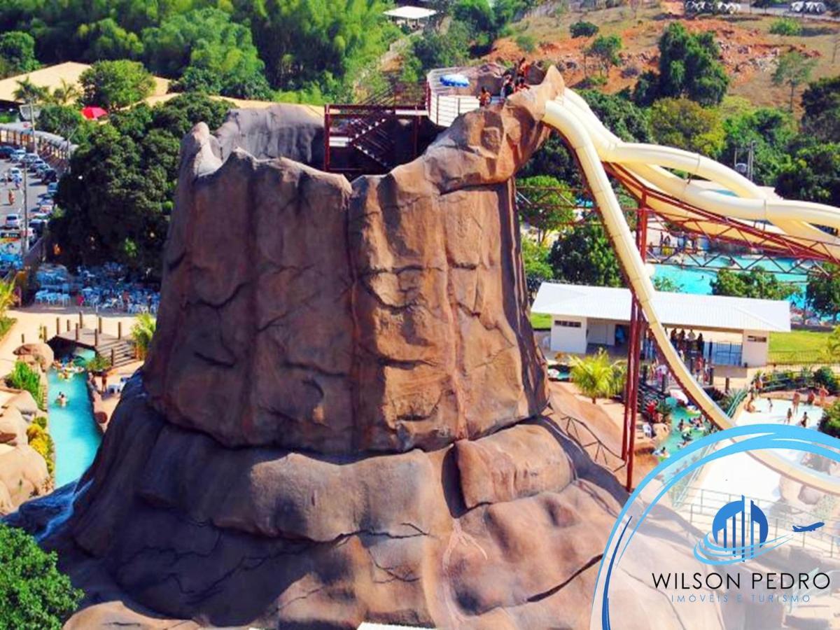 Piazza Diroma - Acqua Park E Splash Caldas Novas Buitenkant foto