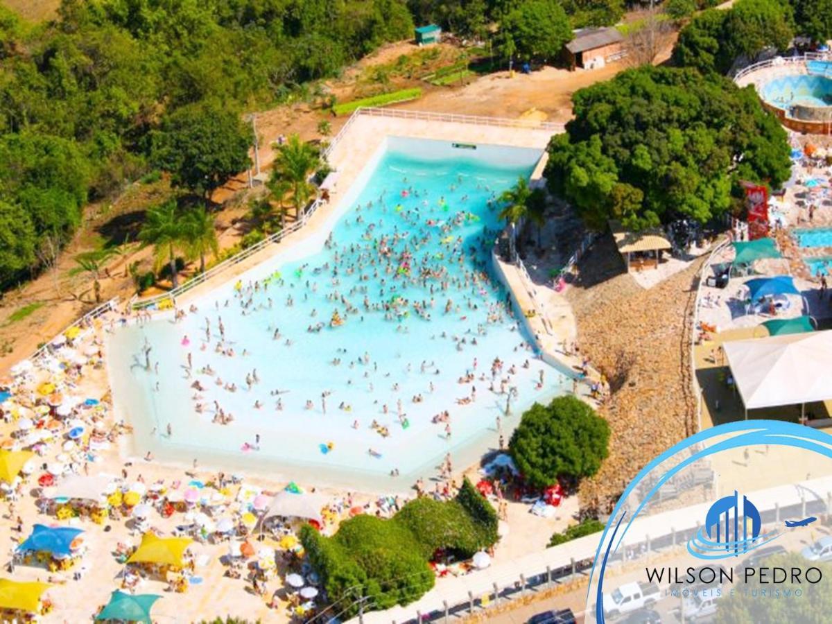 Piazza Diroma - Acqua Park E Splash Caldas Novas Buitenkant foto