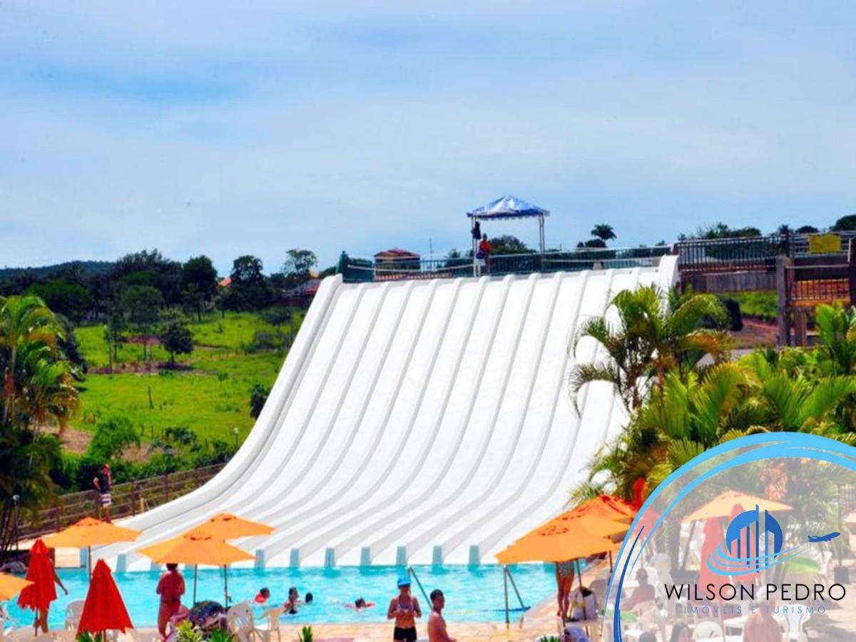 Piazza Diroma - Acqua Park E Splash Caldas Novas Buitenkant foto